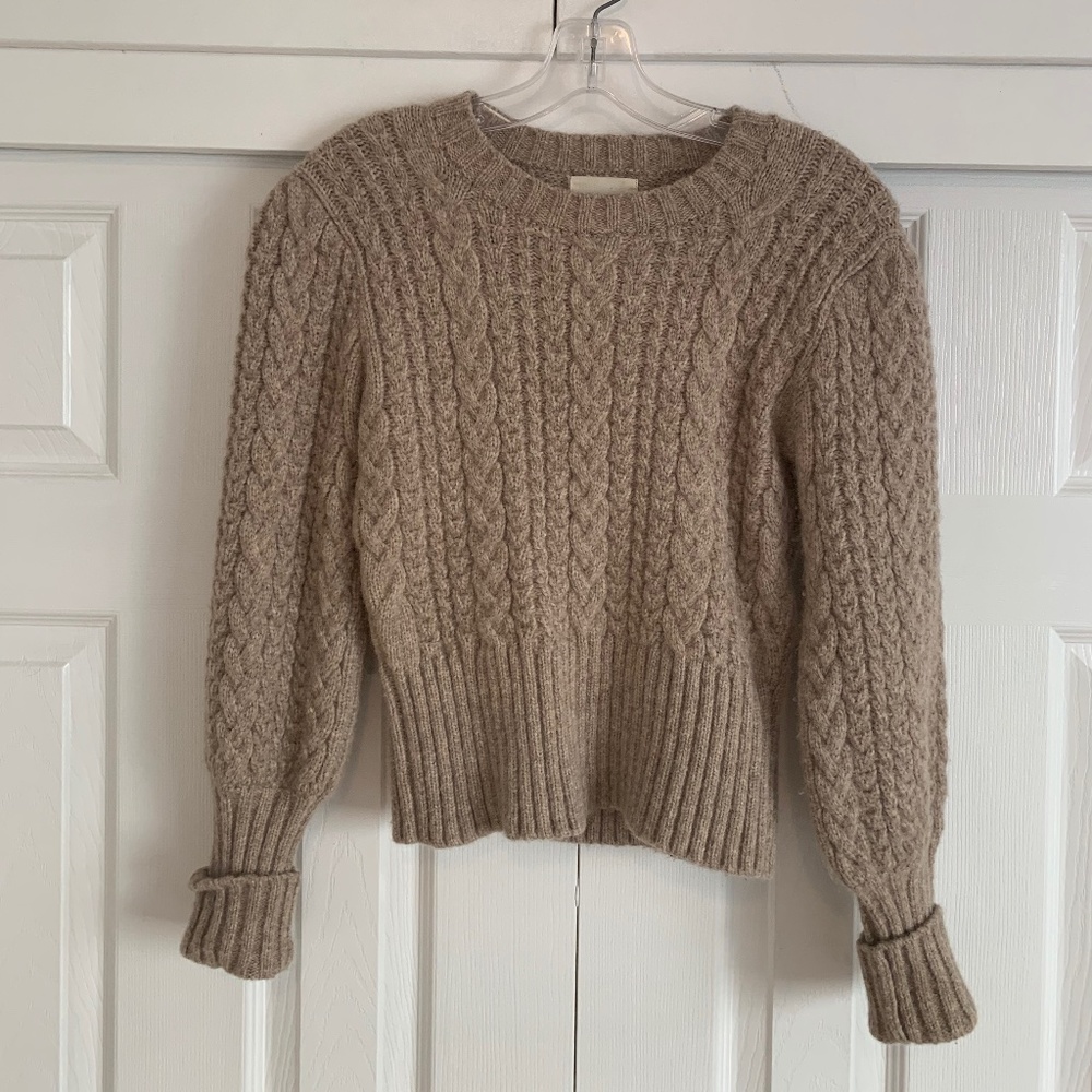 Doen Cable Knit Cropped Sweater